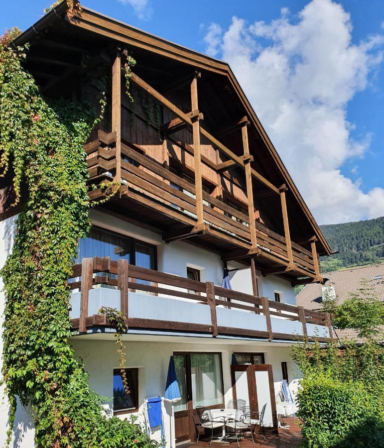 Residence Silvester Racines Exterior foto