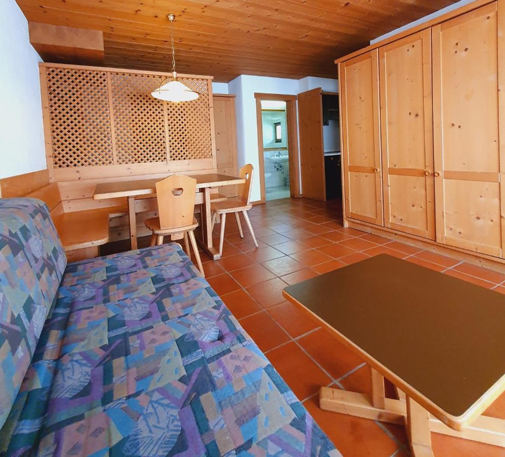 Residence Silvester Racines Exterior foto